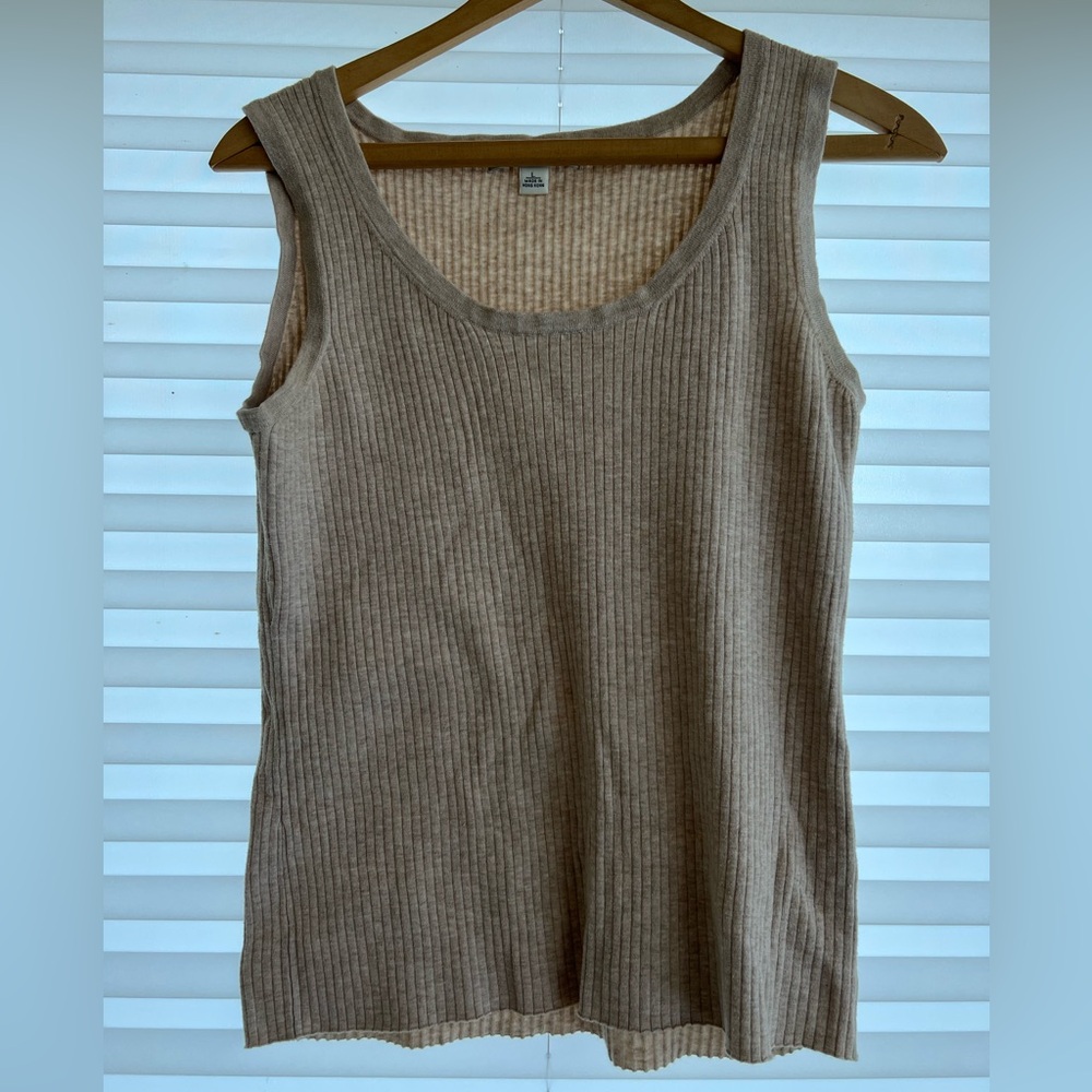 Women’s Banana Republic Knit Tank Top